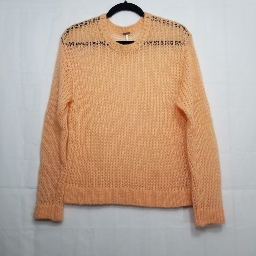 Free People light and lofty alpaca blend sweater S